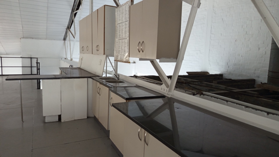 To Let Commercial Property for Rent in Maitland Western Cape